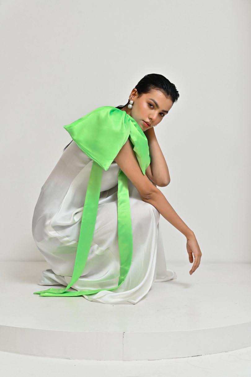 White satin bow dress - Image 3